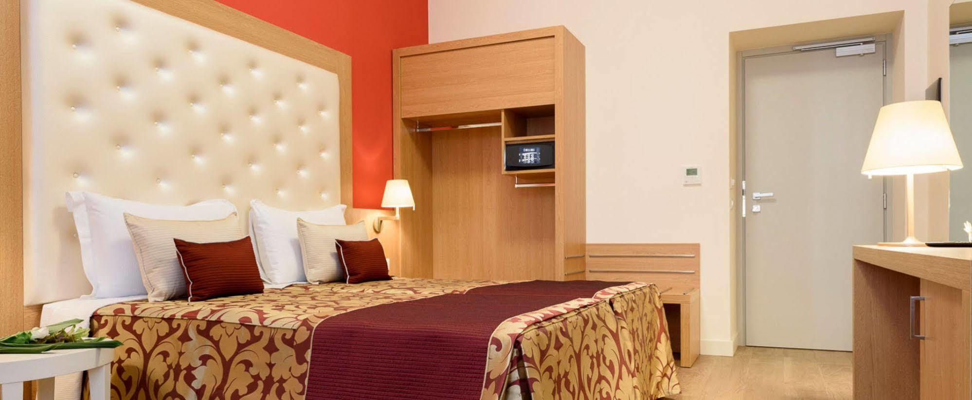 Bed and breakfast Navona Luxury 2*